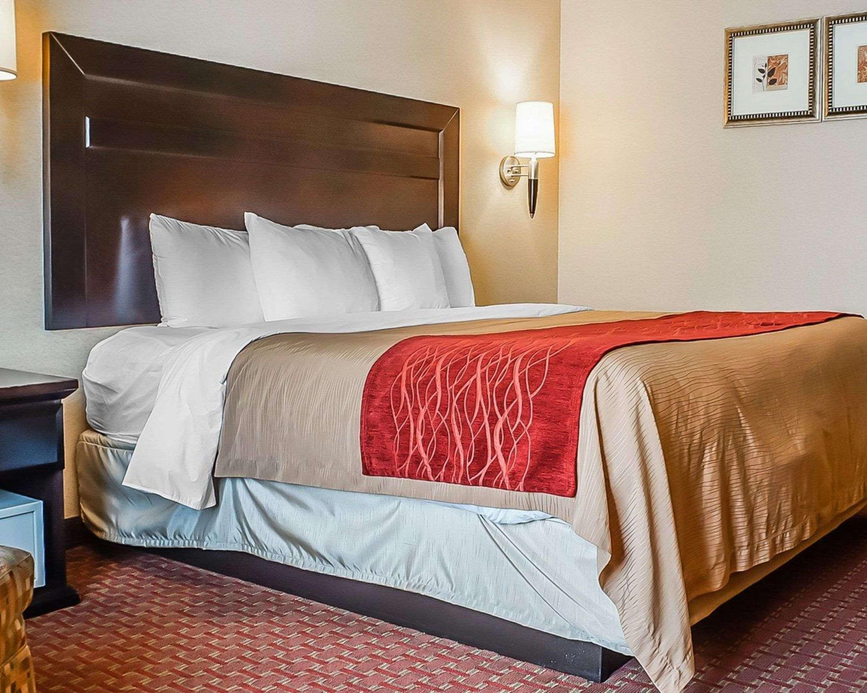 Quality Inn & Suites Розуелл Екстер'єр фото