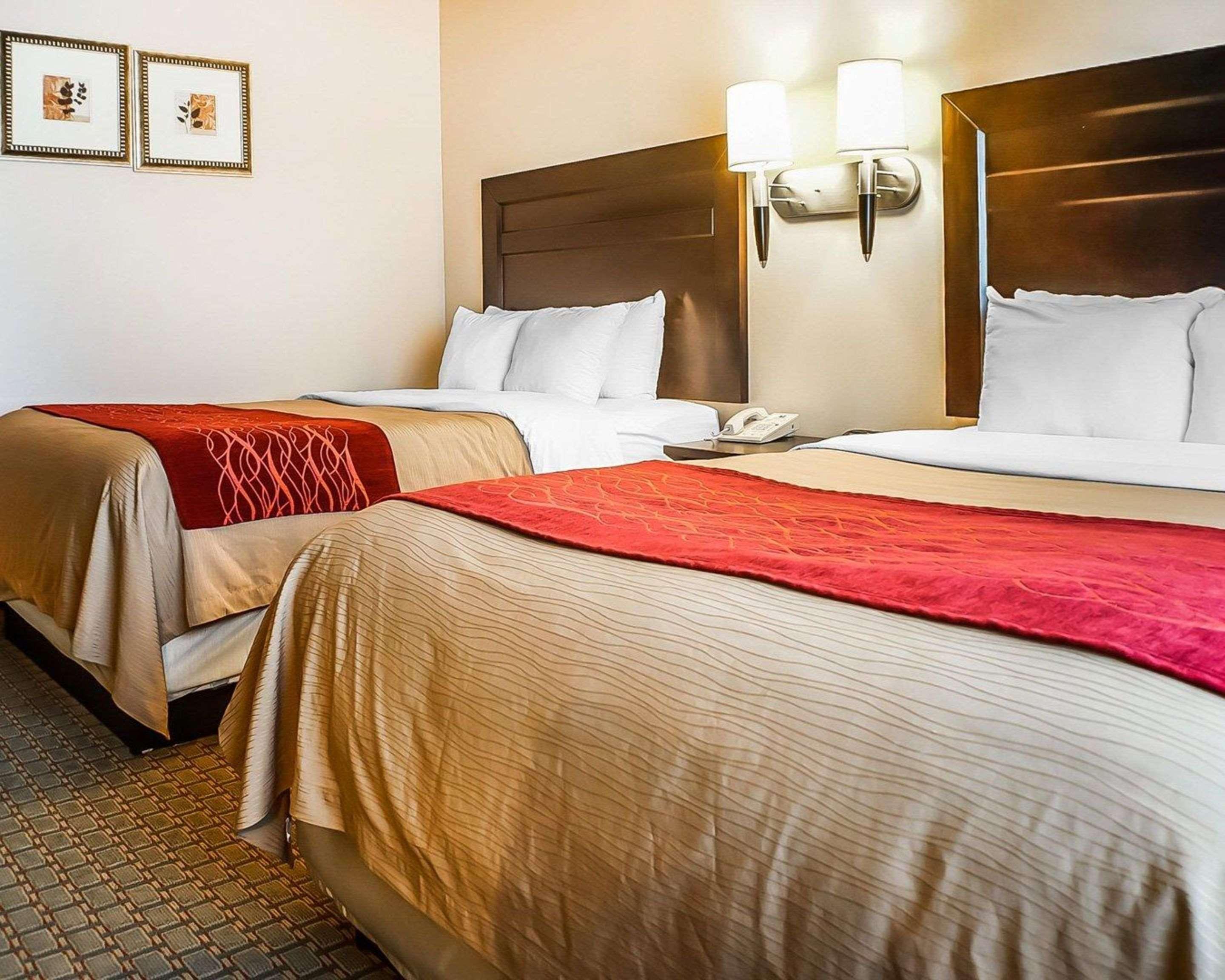 Quality Inn & Suites Розуелл Екстер'єр фото