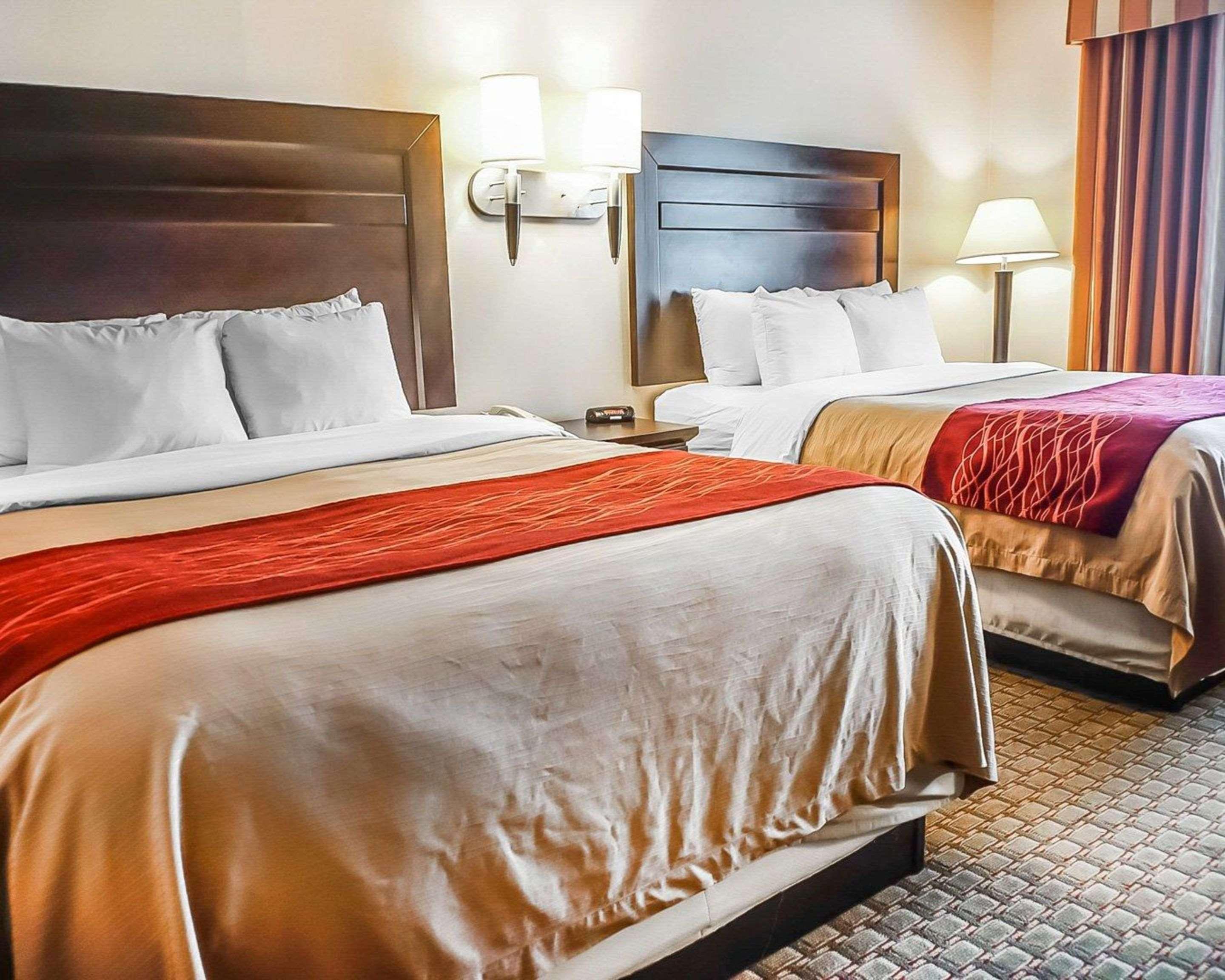 Quality Inn & Suites Розуелл Екстер'єр фото