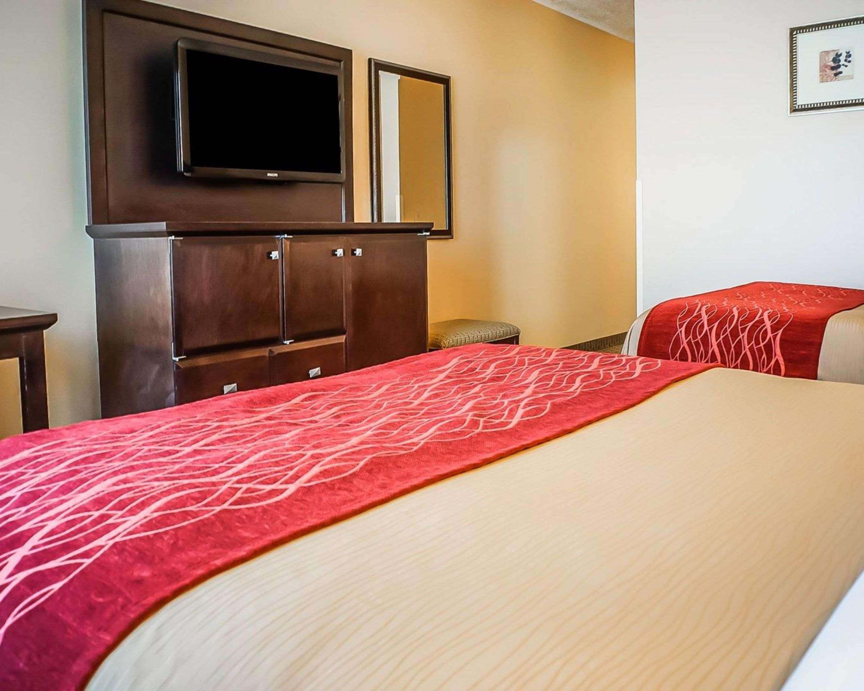 Quality Inn & Suites Розуелл Екстер'єр фото