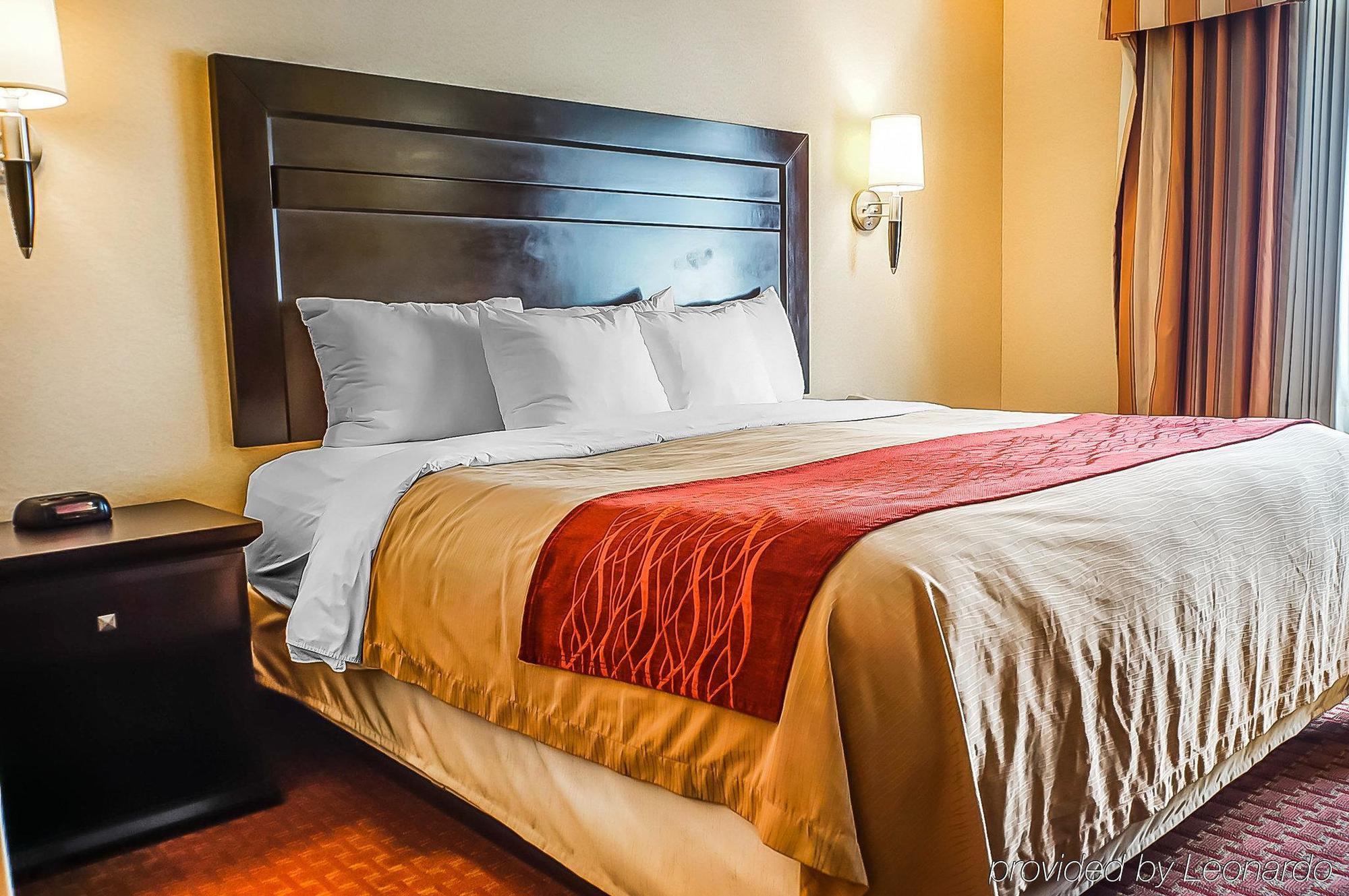 Quality Inn & Suites Розуелл Екстер'єр фото